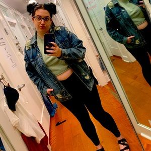 Meet your Posher, Briana